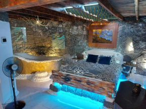ALOELUX VILLA ! - Private Villa with Jacuzzi, cinema ,massage ,wonderful view, art desing villa Conil De La Frontera